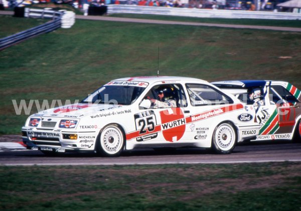 88 #25 Armin Hahne