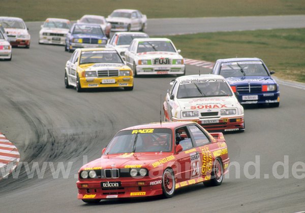 89 #24 BMW M3 Mattschull Arnold