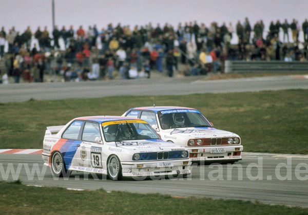 90 #19 BMW M3 Armin Hahne